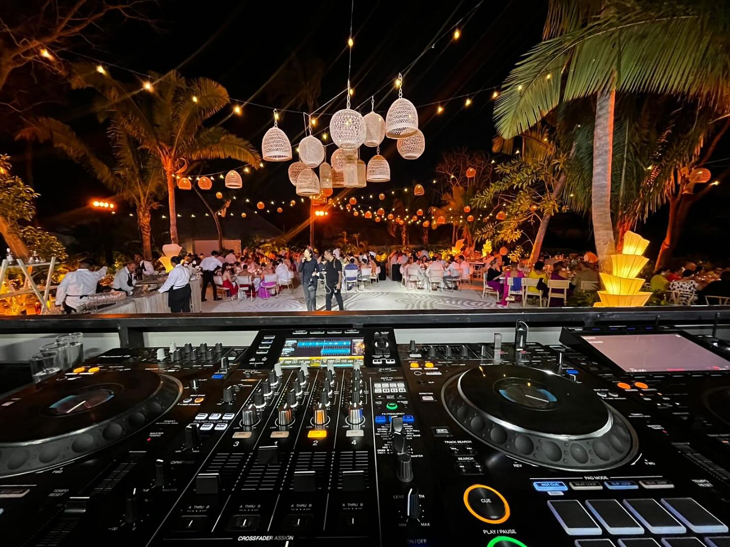 Producciones Dj Erick Moreno Punta de Mita